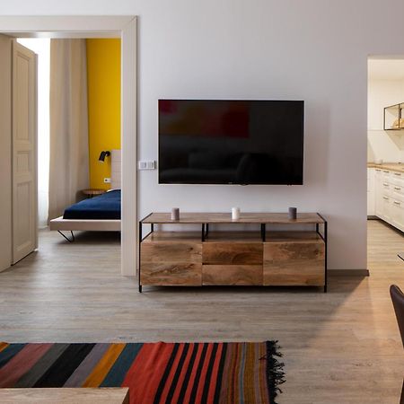 Designer Apartments In New Town By Prague Days - "Included Everything We Needed And More" Chambre photo